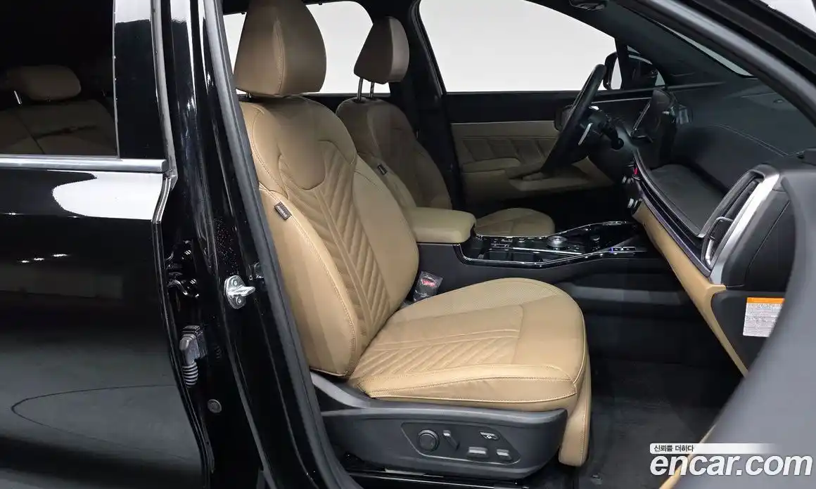 Kia Sorento 2024 1.6 Автомат в Москве № 55008, фото 16