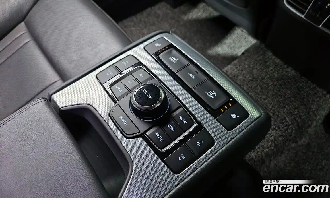 Genesis G80 2018 3.3 Автомат в Москве № 57299, фото 13