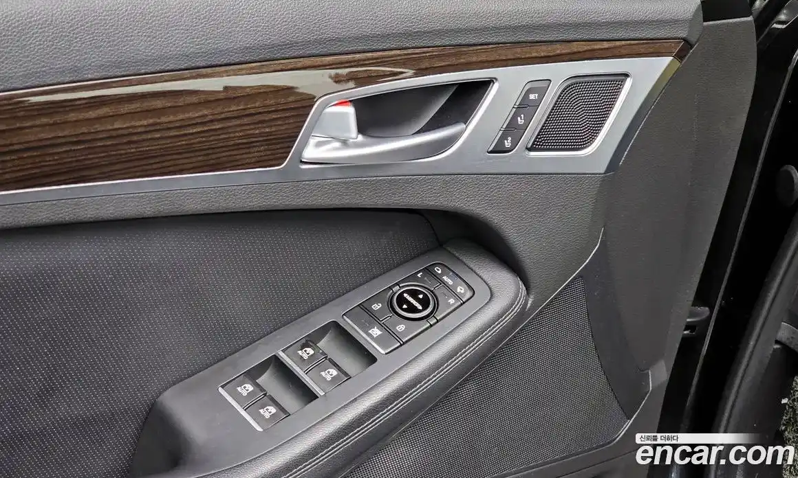 Genesis G80 2018 3.3 Автомат в Москве № 57299, фото 9