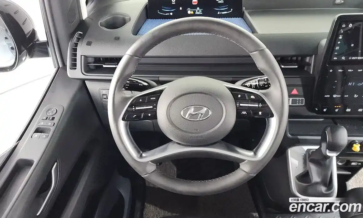 Hyundai Staria 2023 2.2 Автомат в Москве № 8181, фото 16