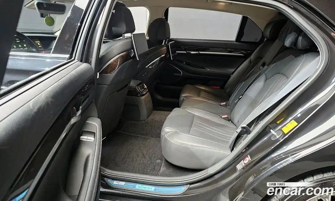 Genesis G90 2019 3.8 Автомат в Москве № 84140, фото 19