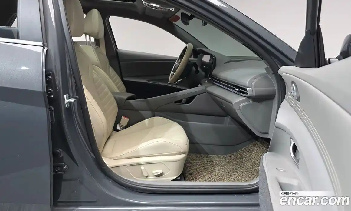 Hyundai Avante 2025 1.6 Автомат в Москве № 90655, фото 10