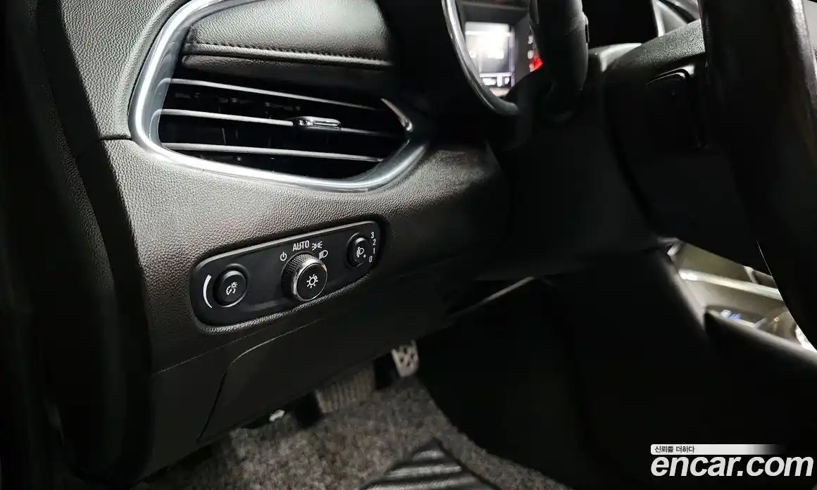 Chevrolet Malibu 2017 1.8 Автомат в Москве № 99838, фото 14