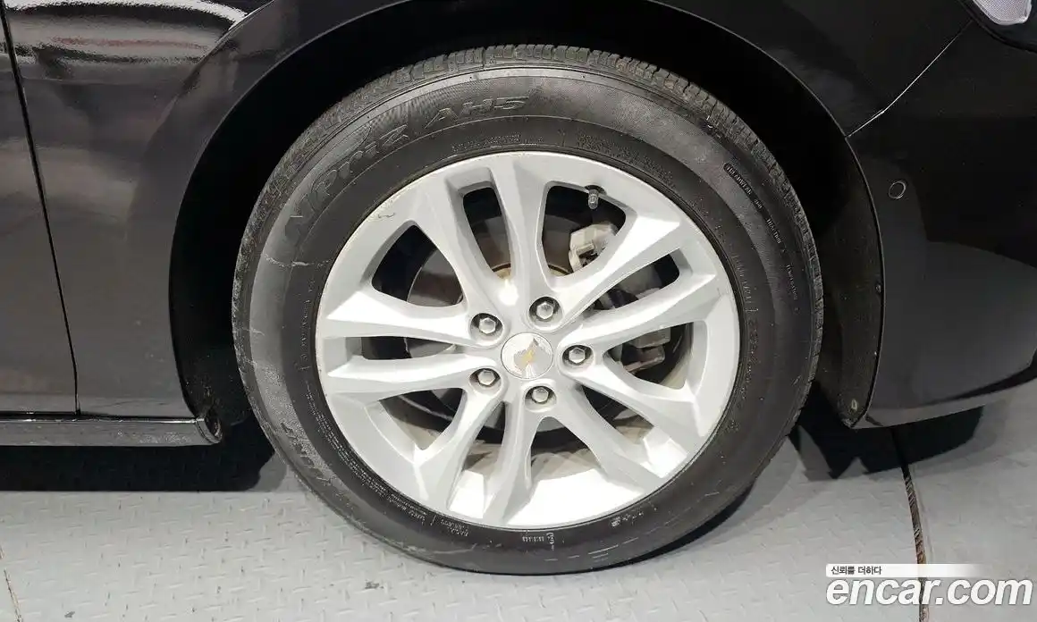 Chevrolet Malibu 2017 1.8 Автомат в Москве № 99838, фото 4