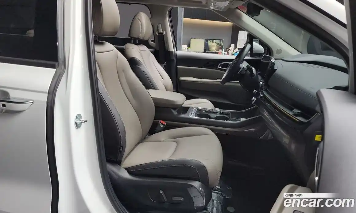 Kia Canival 2024 2.2 Автомат в Москве № 101415, фото 13