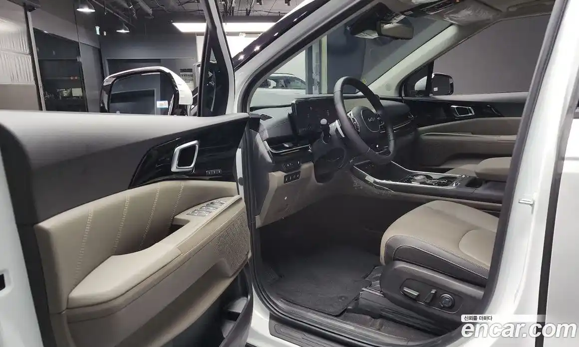 Kia Canival 2024 2.2 Автомат в Москве № 101415, фото 14