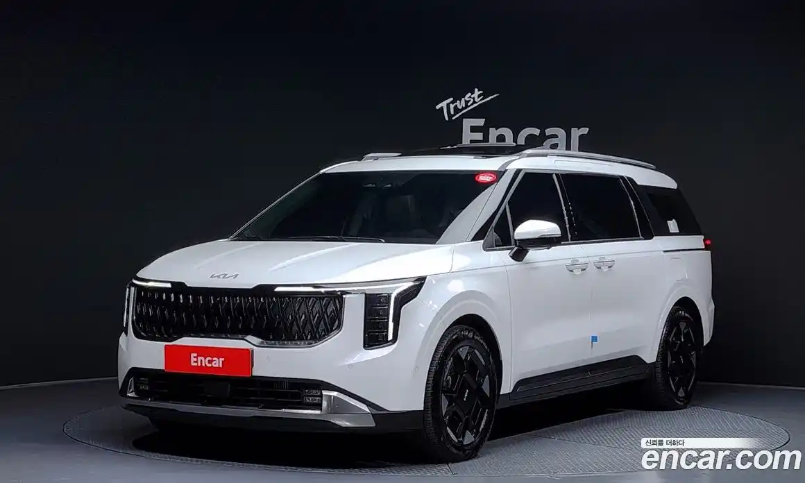 Kia Canival 2024 2.2 Автомат в Москве № 101415, фото 3