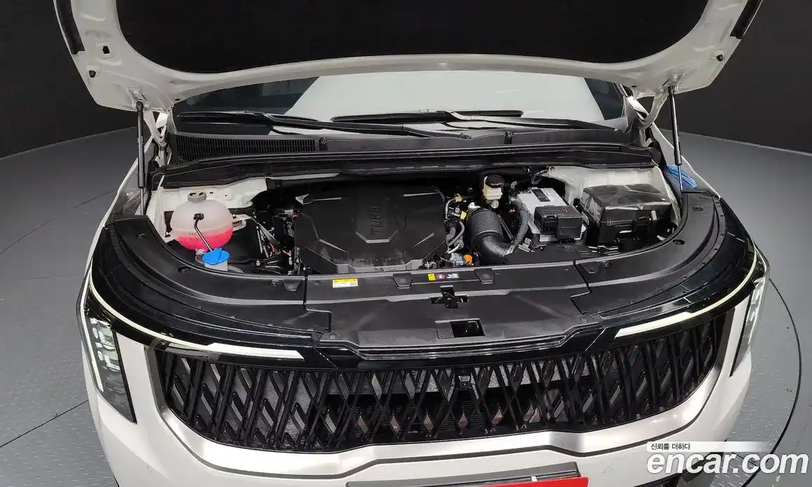 Kia Canival 2024 2.2 Автомат в Москве № 101415, фото 9