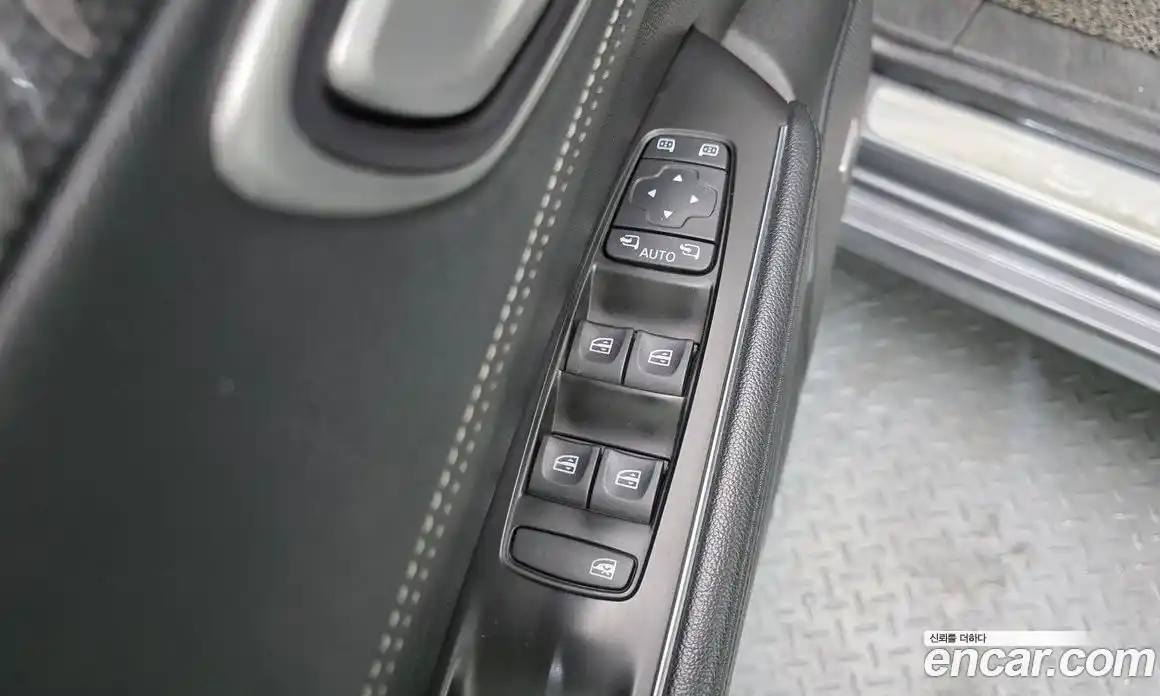 Renault SM6 2017 2.0 Автомат в Москве № 106444, фото 8