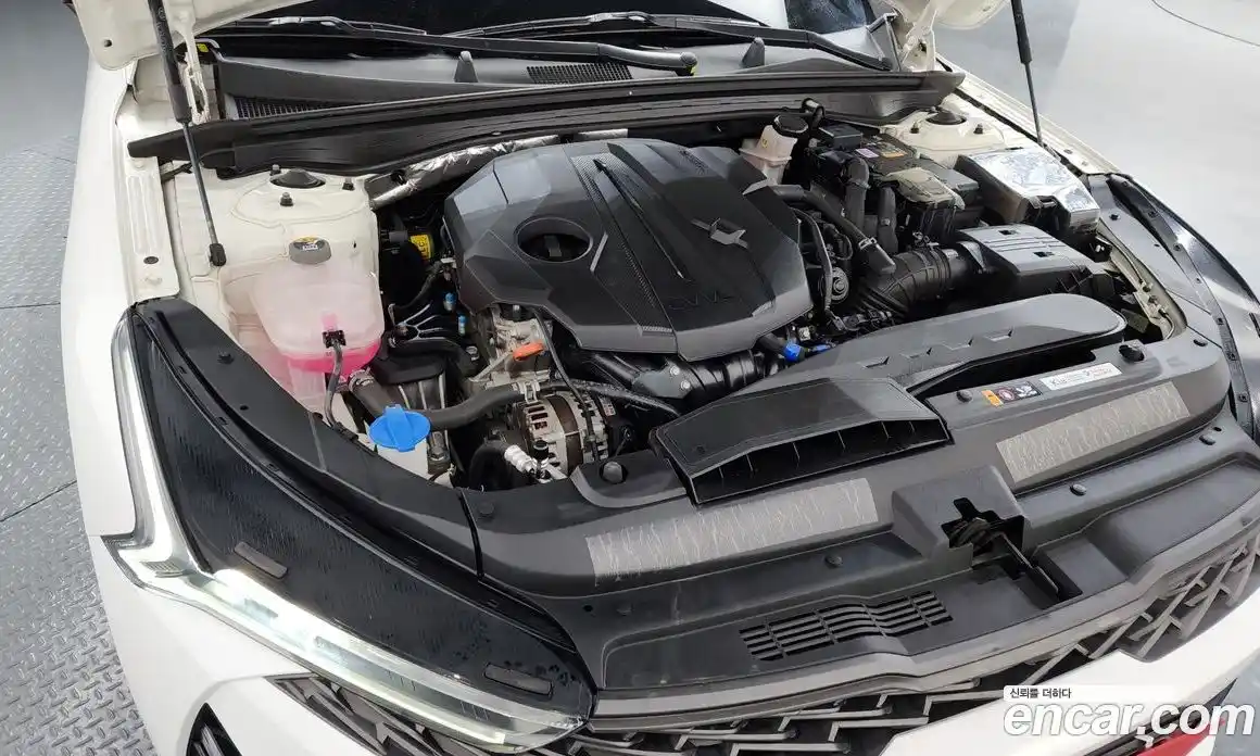 Kia K5 2023 2.0 Автомат в Москве № 10682, фото 16