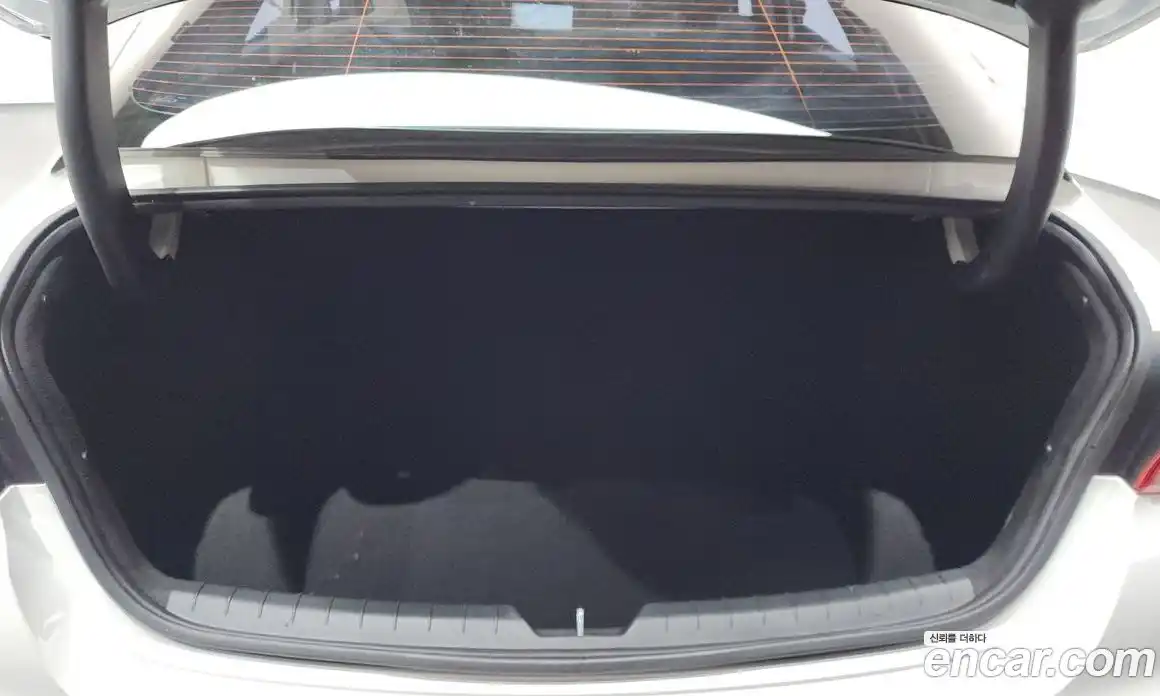 Kia K5 2023 2.0 Автомат в Москве № 10682, фото 3