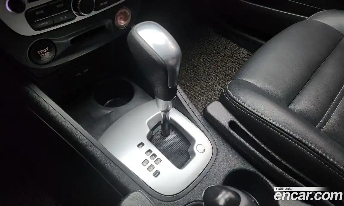 Renault SM3 2015 1.6 Автомат в Москве № 107247, фото 12