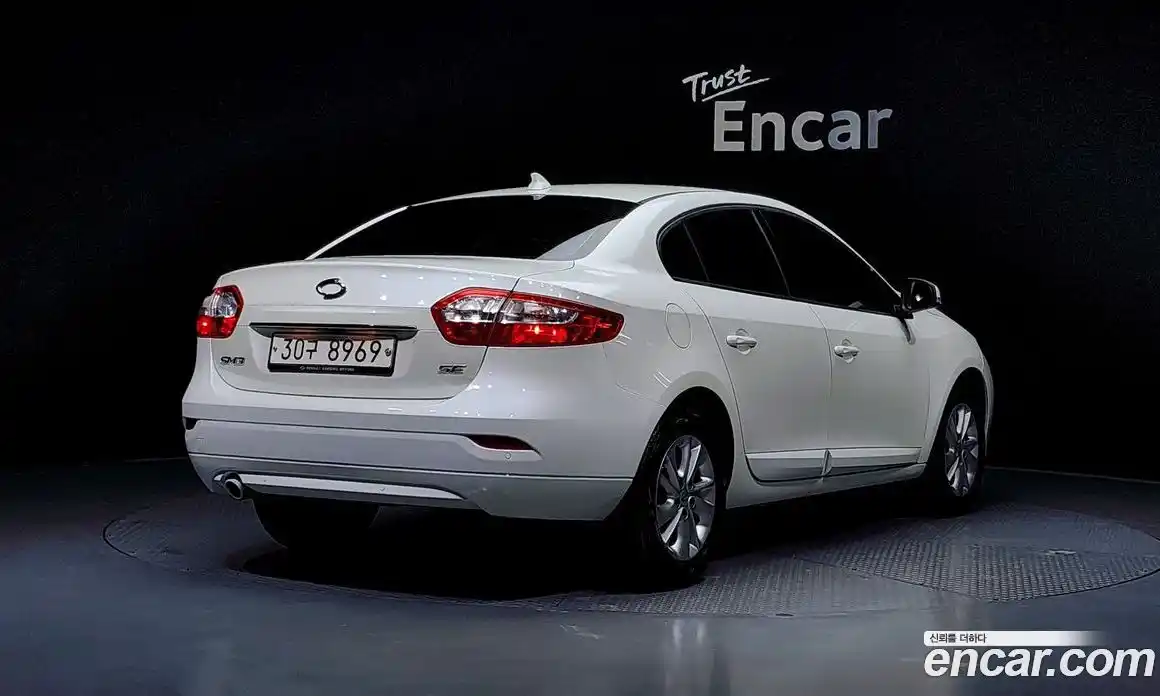 Renault SM3 2015 1.6 Автомат в Москве № 107247, фото 14