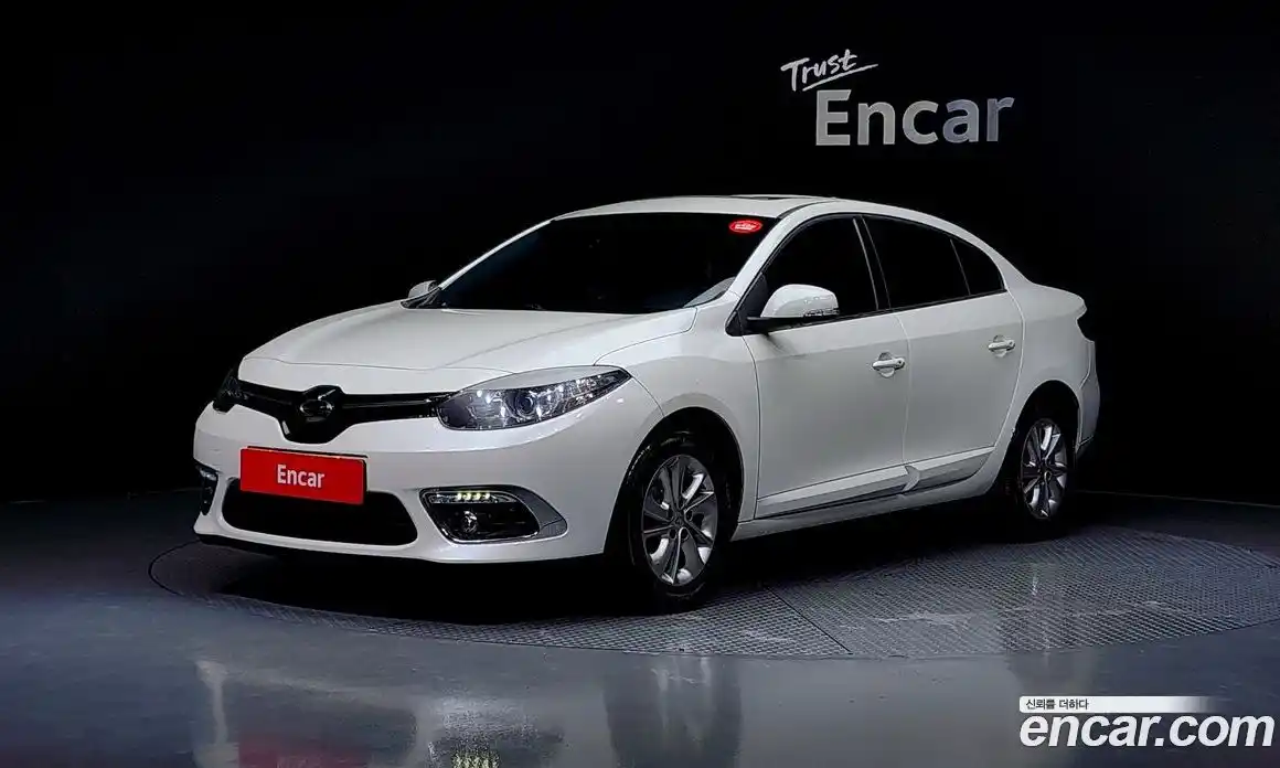 Renault SM3 2015 1.6 Автомат в Москве № 107247, фото 6