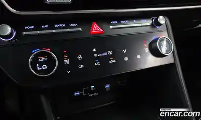 Hyundai Sonata 2024 2.0 Автомат в Москве № 111296, миниатюра 9