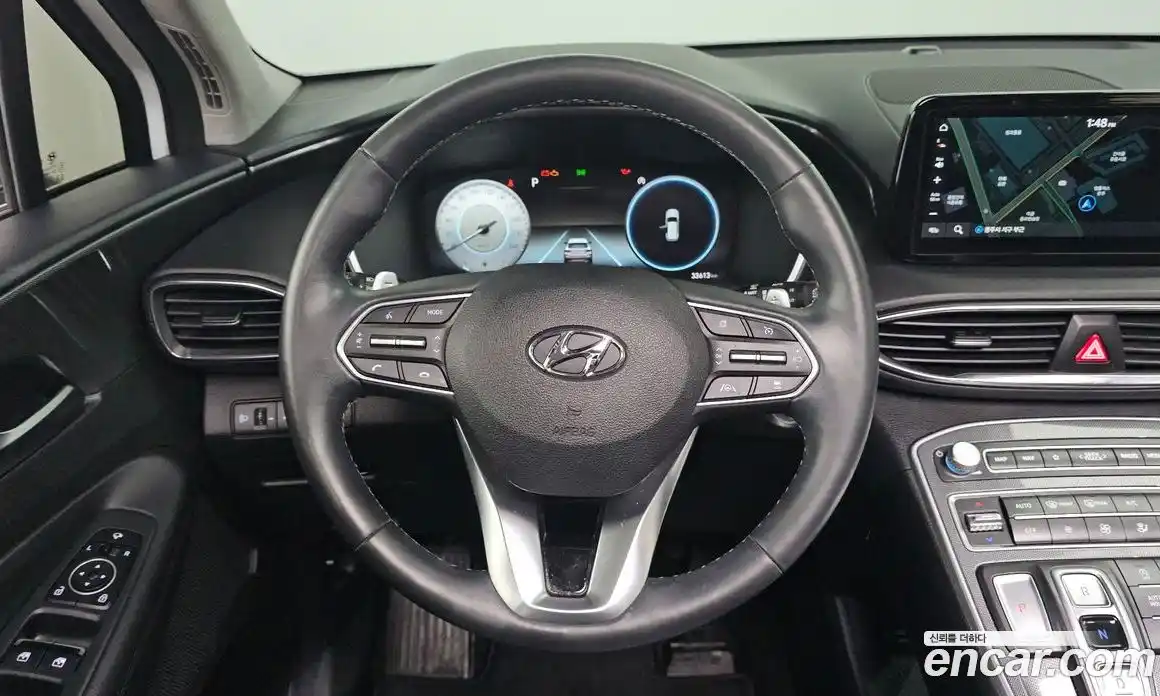 Hyundai Santa Fe 2022 2.2 Автомат в Москве № 111376, фото 15