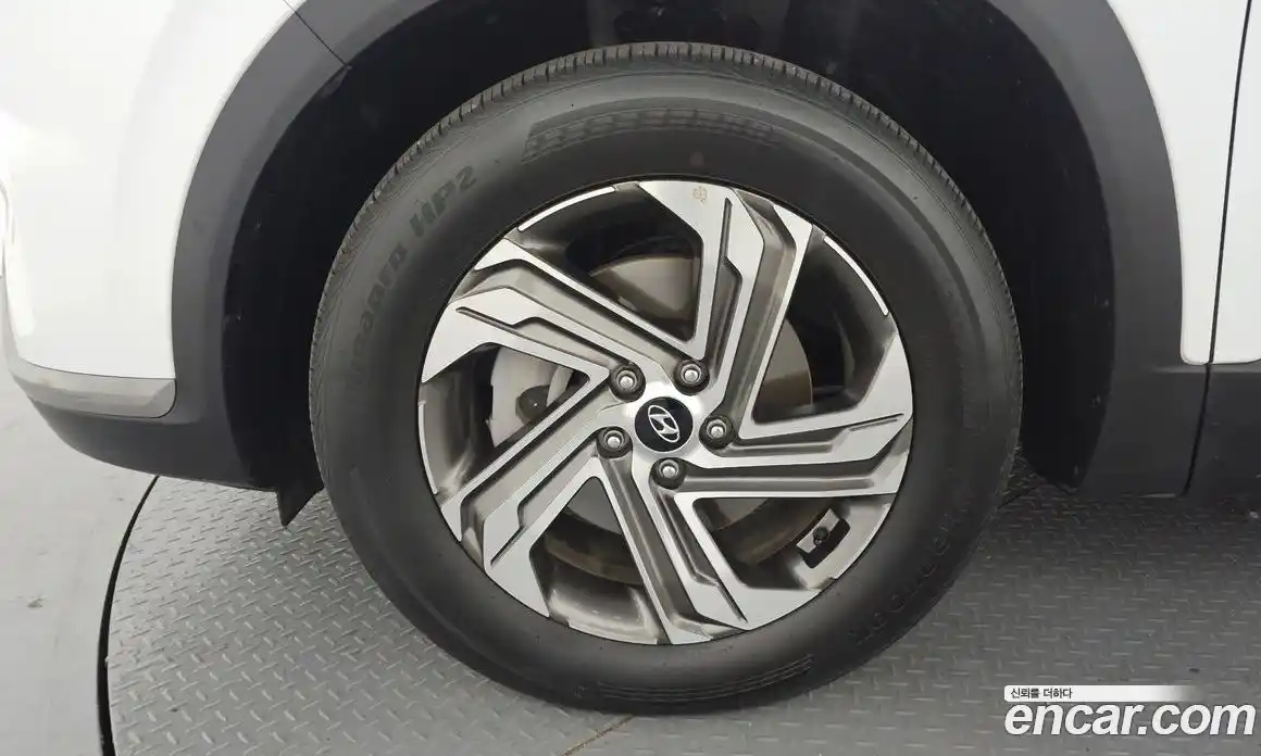 Hyundai Santa Fe 2022 2.2 Автомат в Москве № 111376, фото 6