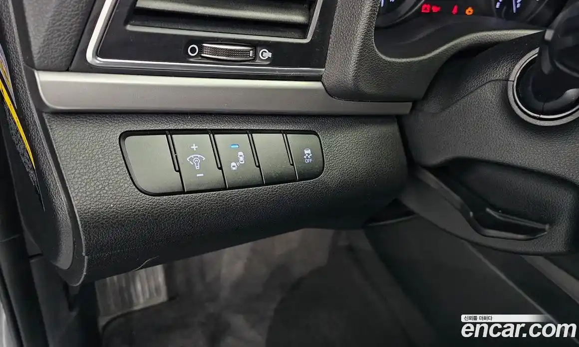 Hyundai Avante 2018 1.6 Автомат в Москве № 113075, фото 14