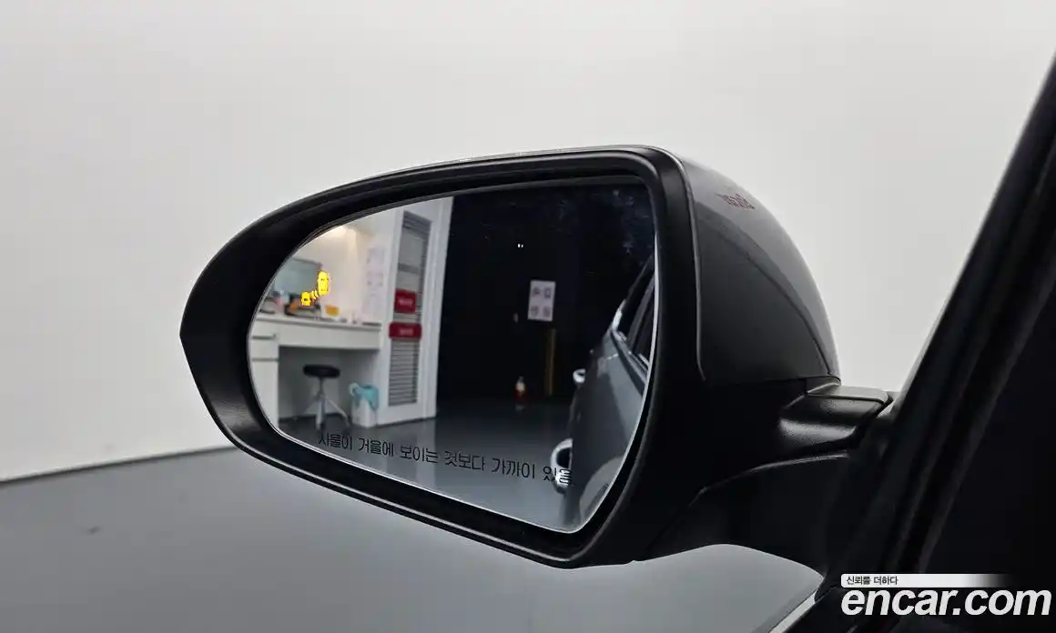 Hyundai Avante 2018 1.6 Автомат в Москве № 113075, фото 9