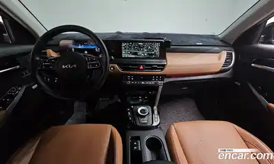 Kia Seltos 2025 1.6 Автомат в Москве № 114423, миниатюра 10