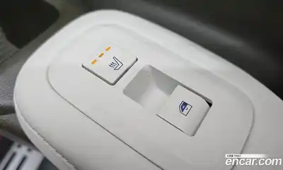 Hyundai Santa Fe 2024 2.5 Автомат в Москве № 119528, миниатюра 3