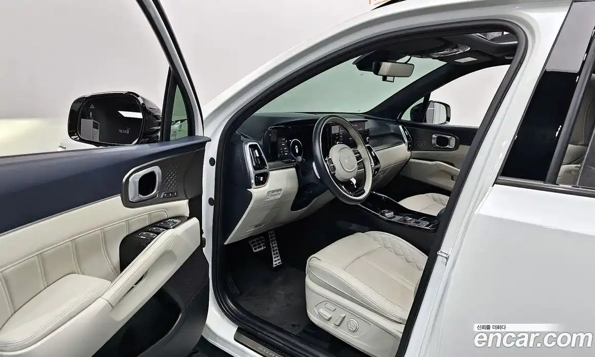 Kia Sorento 2022 1.6 Автомат в Москве № 120319, фото 17