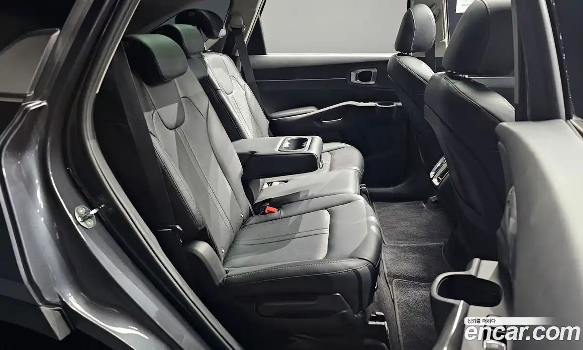 Kia Sorento 2021 2.2 Автомат в Москве № 120351, фото 18