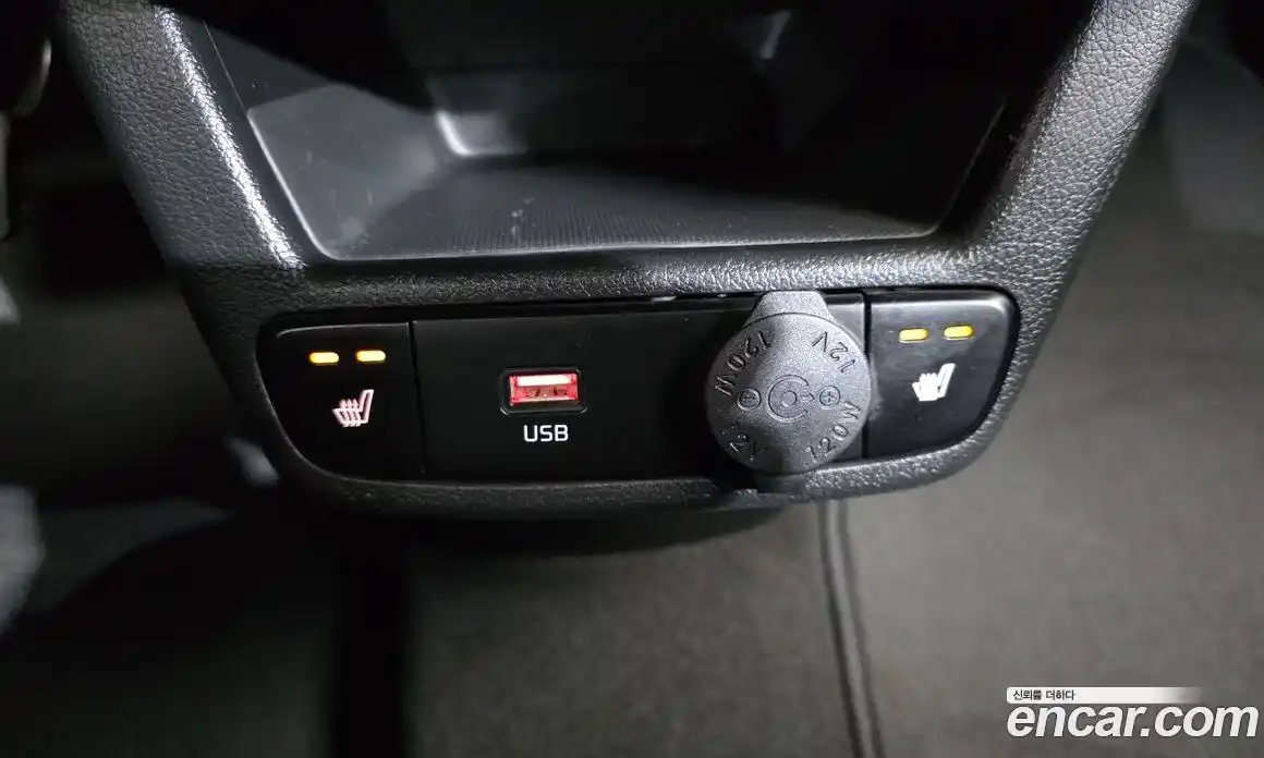 Kia Ray 2022 1.0 Автомат в Москве № 121264, фото 16