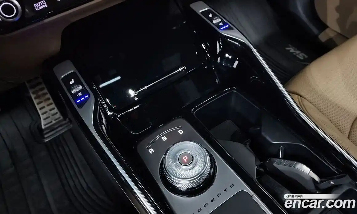 Kia Sorento 2024 1.6 Автомат в Москве № 121606, фото 8