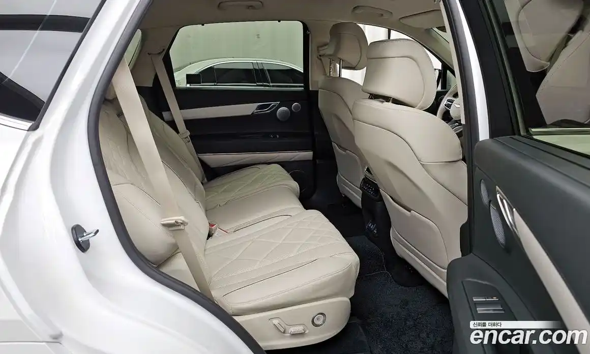 Genesis GV80 2024 2.5 Автомат в Москве № 122440, фото 17