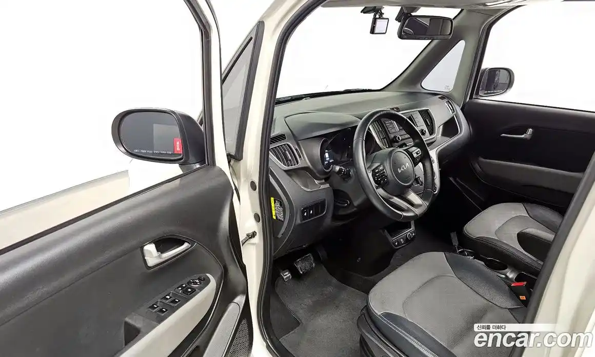 Kia Ray 2022 1.0 Автомат в Москве № 123981, фото 11