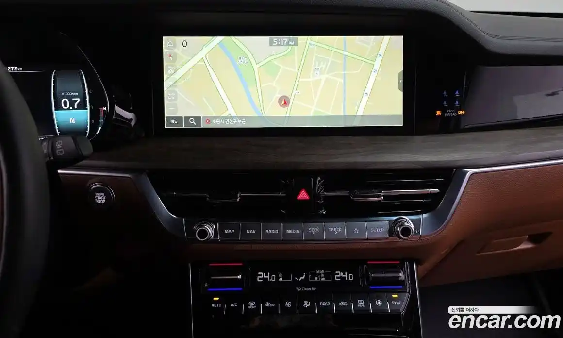 Kia Mohave 2024 3.0 Автомат в Москве № 124265, фото 17