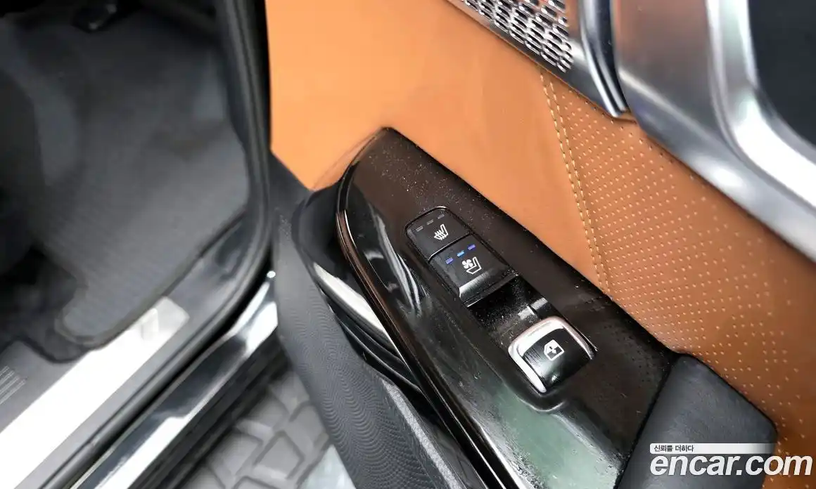 Kia Mohave 2024 3.0 Автомат в Москве № 124265, фото 19