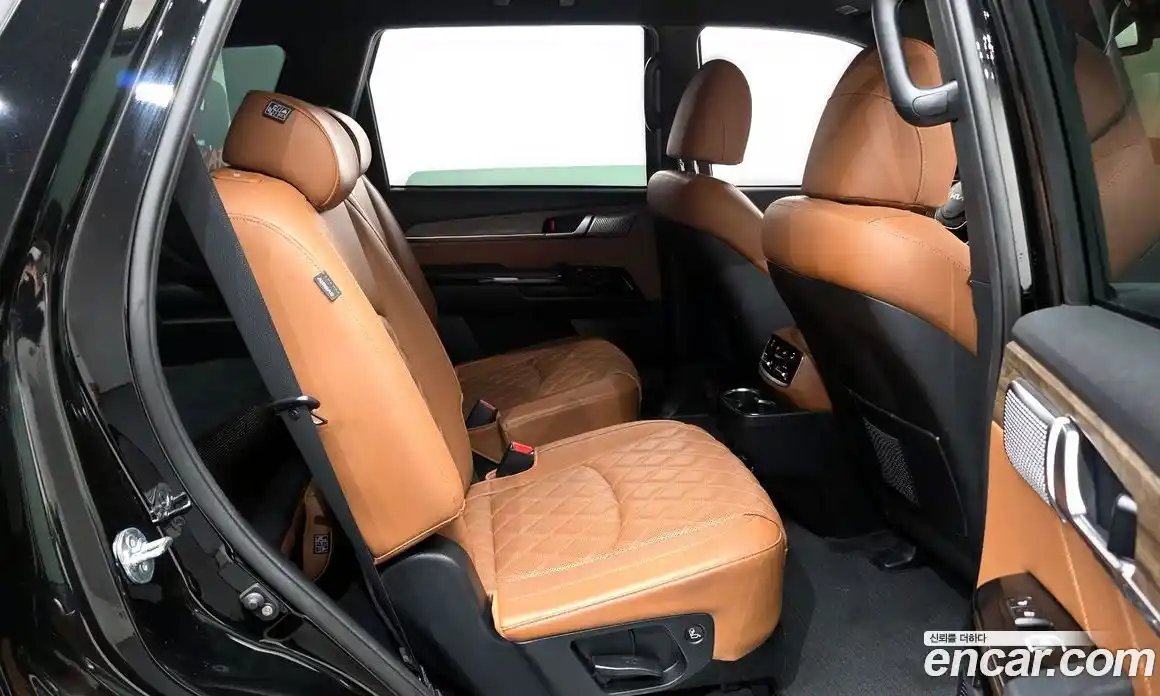 Kia Mohave 2024 3.0 Автомат в Москве № 124265, фото 3