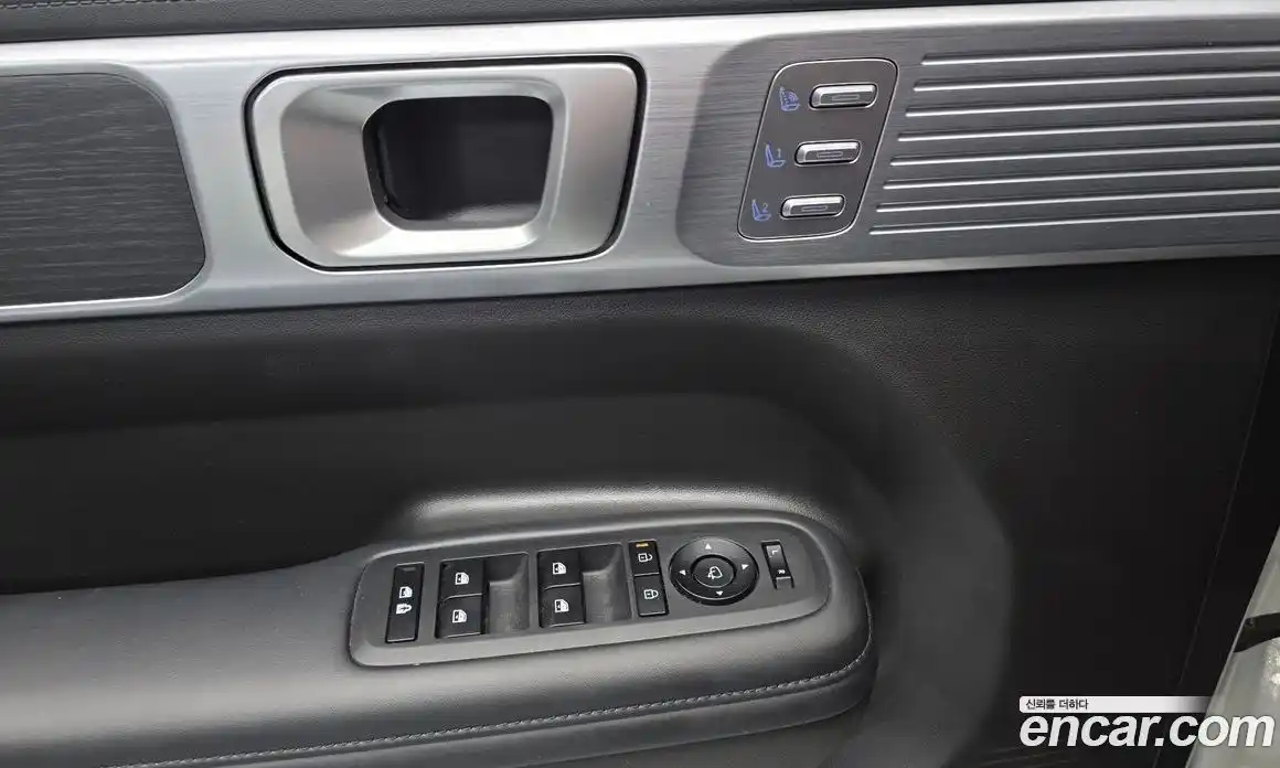 Hyundai Santa Fe 2025 1.6 Автомат в Москве № 124518, фото 6