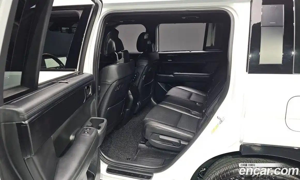 Hyundai Santa Fe 2024 1.6 Автомат в Москве № 125351, фото 19