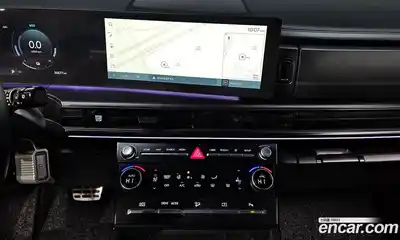 Hyundai Santa Fe 2024 1.6 Автомат в Москве № 125351, миниатюра 5