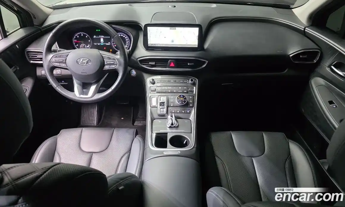 Hyundai Santa Fe 2023 2.2 Автомат в Москве № 126341, фото 17