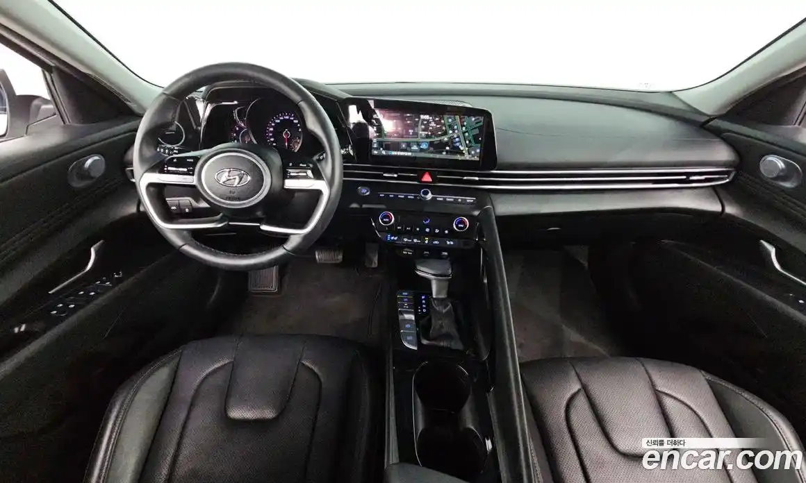 Hyundai Avante 2023 1.6 Автомат в Москве № 126570, фото 11