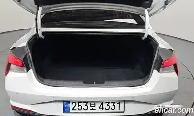 Hyundai Avante 2023 1.6 Автомат в Москве № 126570, миниатюра 12