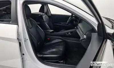 Hyundai Avante 2023 1.6 Автомат в Москве № 126570, миниатюра 10