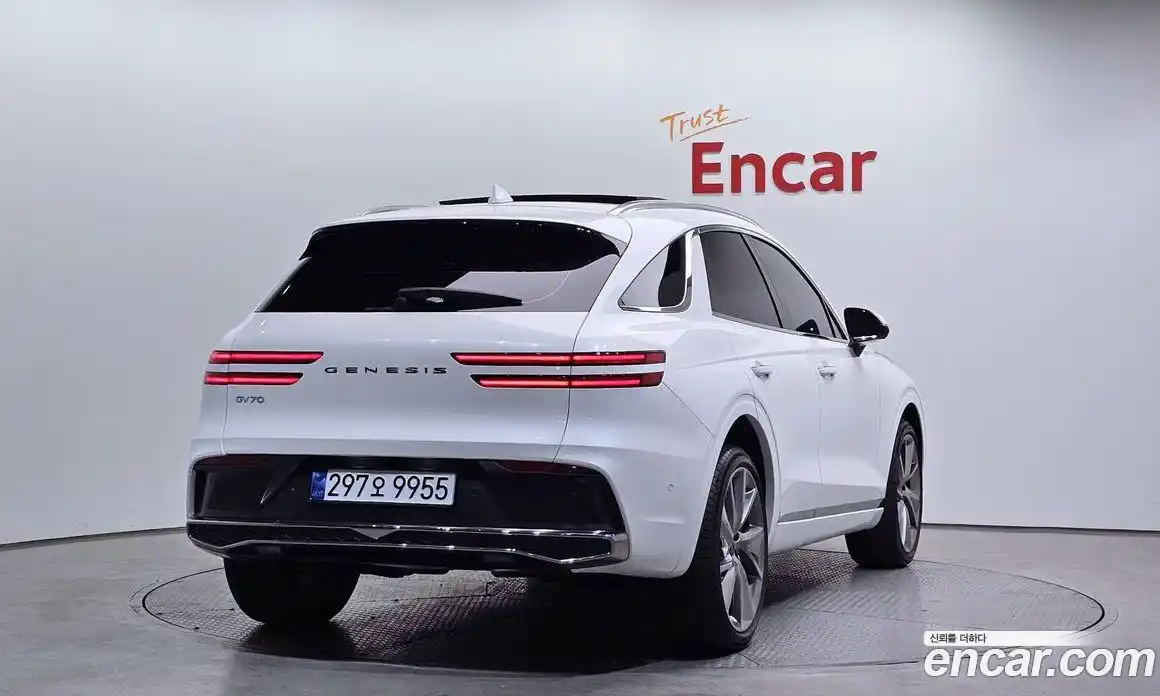 Genesis GV70 2025 2.5 Автомат в Москве № 127287, фото 15