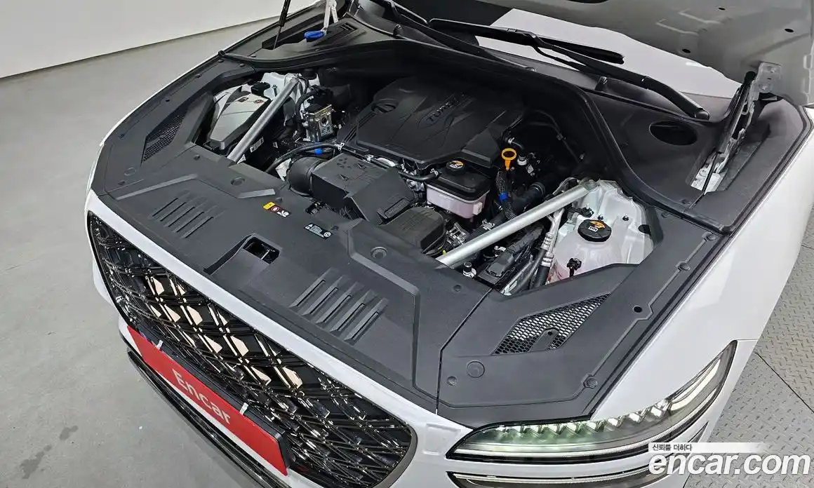 Genesis GV70 2025 2.5 Автомат в Москве № 127287, фото 9