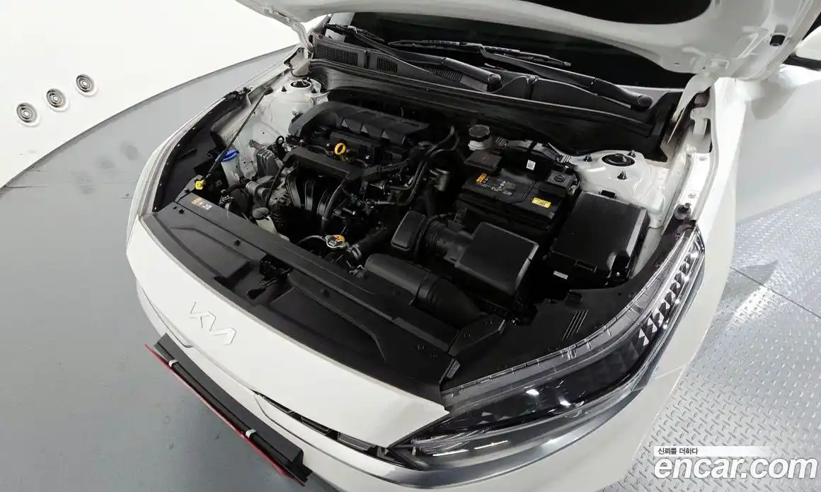 Kia K3 2022 1.6 Автомат в Москве № 134128, фото 14