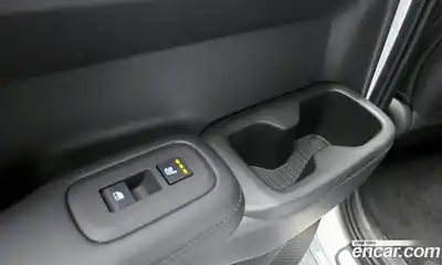 Hyundai Santa Fe 2024 1.6 Автомат в Москве № 134460, миниатюра 11