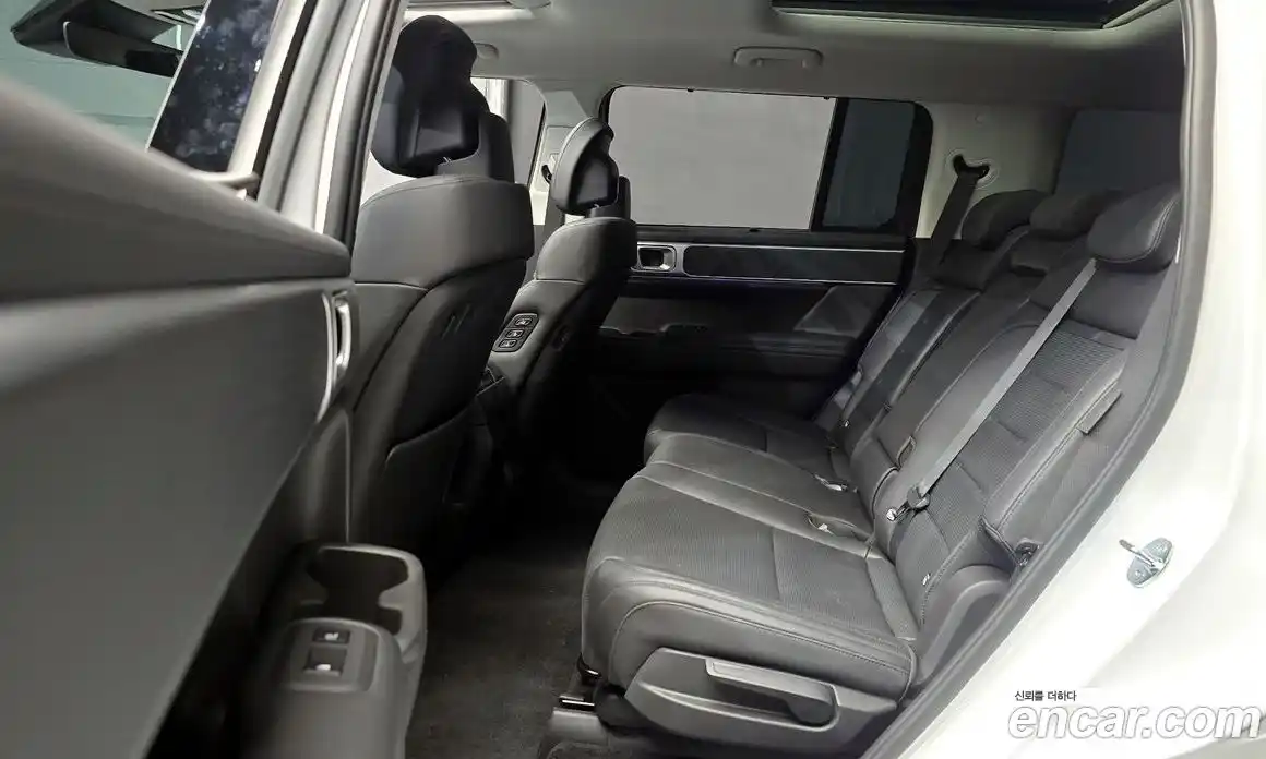 Hyundai Santa Fe 2024 1.6 Автомат в Москве № 134460, фото 16