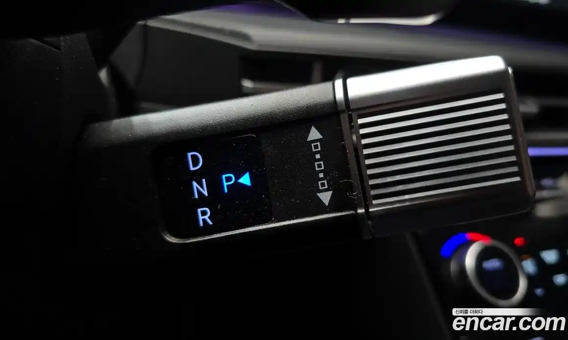 Hyundai Santa Fe 2024 1.6 Автомат в Москве № 134460, фото 3