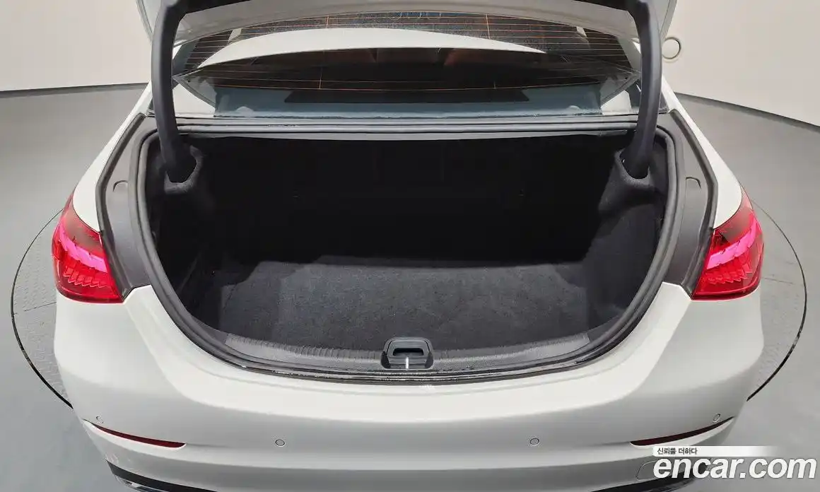 Mercedes-Benz C-Class 2023 2.0 Автомат в Москве № 135420, фото 5