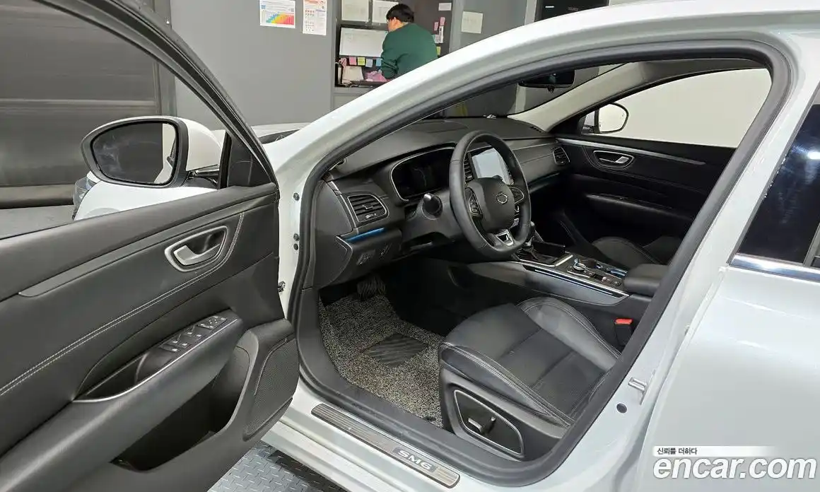 Renault SM6 2023 1.3 Автомат в Москве № 140114, фото 17