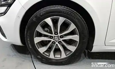 Renault SM6 2023 1.3 Автомат в Москве № 140114, миниатюра 3